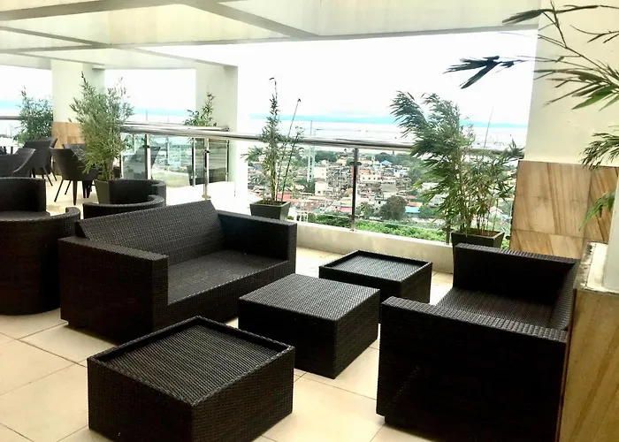 Apartamento At With Free Pool Access Manila